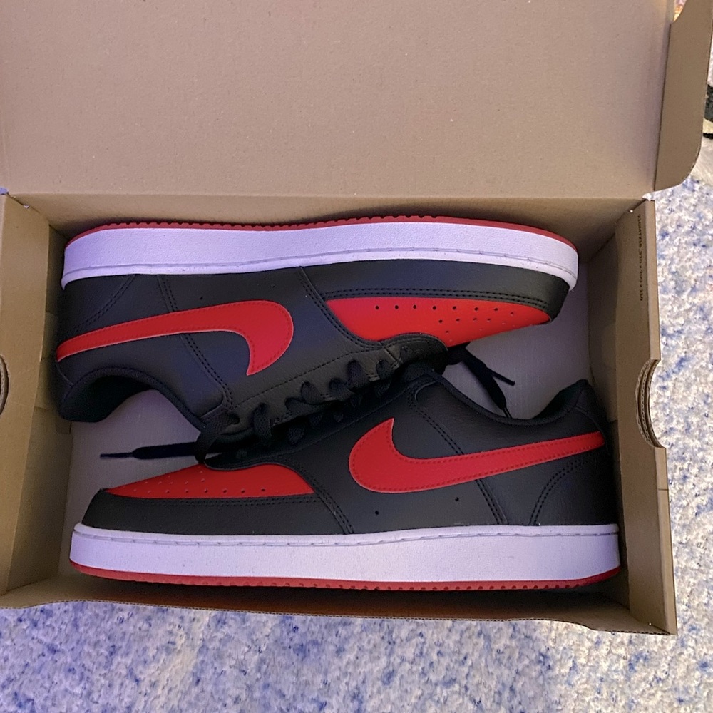 Black and Red Nike Court Vision Low size mens 9.5